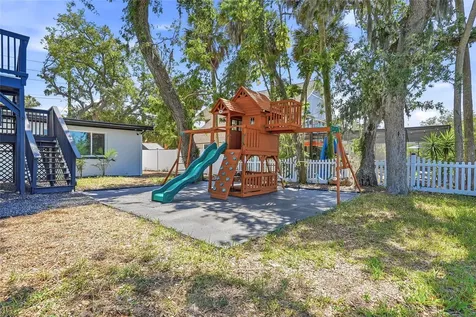 5153 Bay Boulevard Port Richey FL 34668