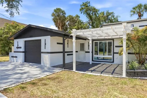 5153 Bay Boulevard Port Richey FL 34668