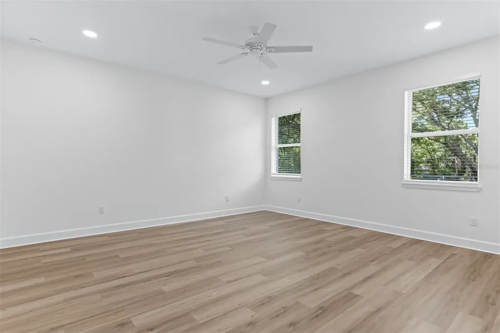 11421 & 11423 Weldon Street Seffner FL 33584