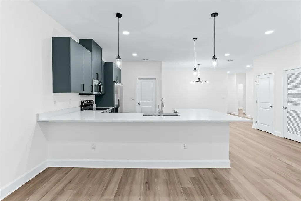 11421 & 11423 Weldon Street Seffner FL 33584