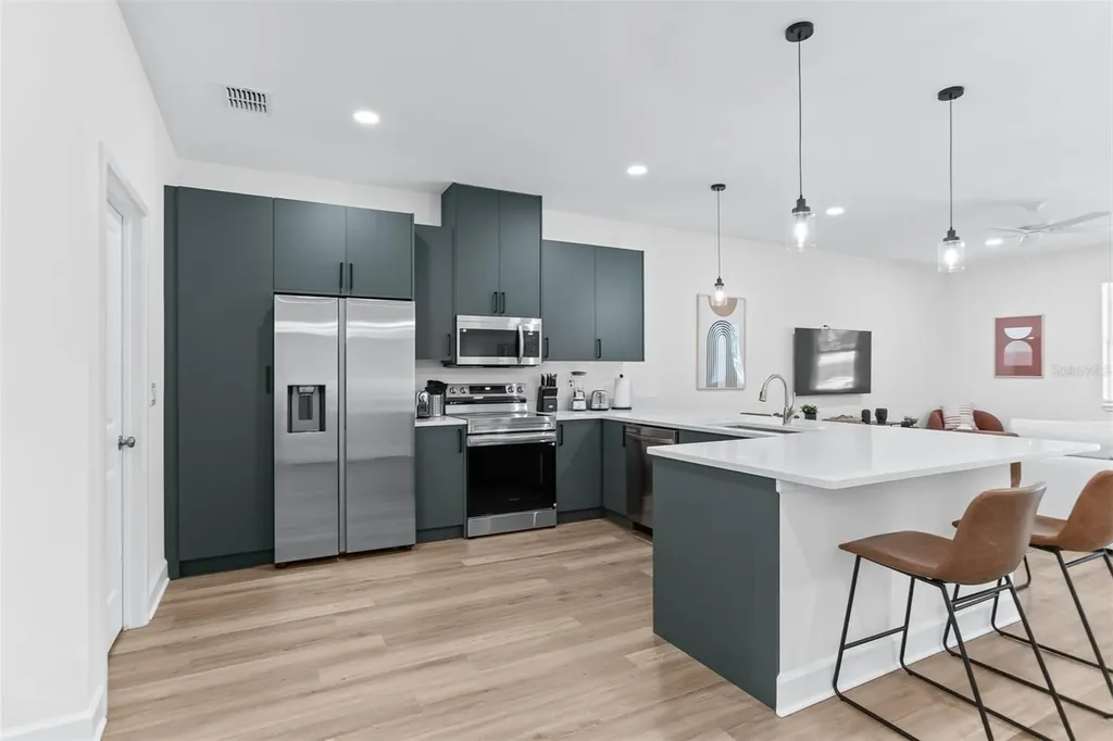 11421 & 11423 Weldon Street Seffner FL 33584