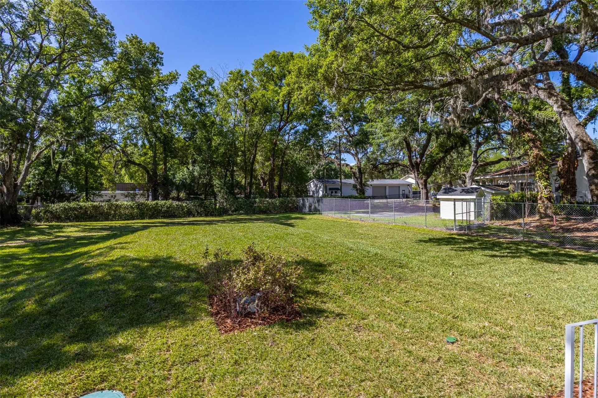 11421 & 11423 Weldon Street Seffner FL 33584