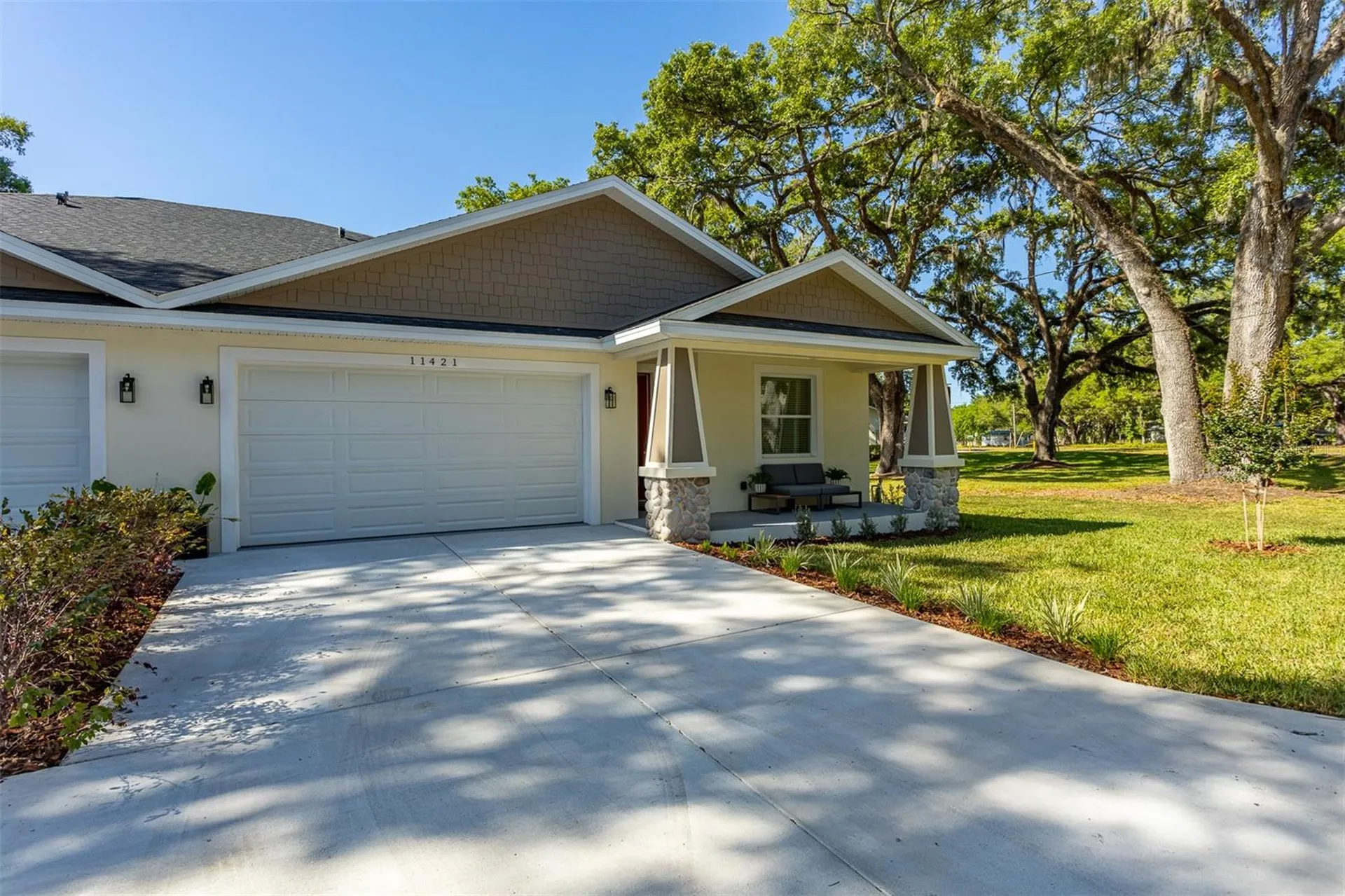 11421 & 11423 Weldon Street Seffner FL 33584