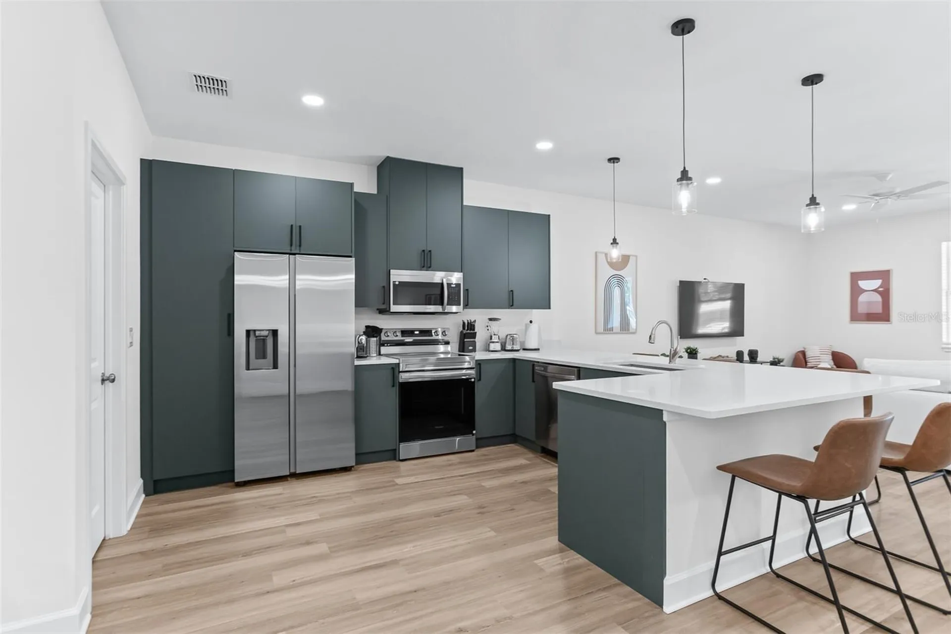 11421 & 11423 Weldon Street Seffner FL 33584
