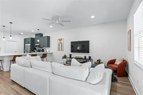 11421 & 11423 Weldon Street Seffner FL 33584