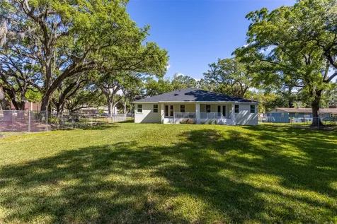 11421 & 11423 Weldon Street Seffner FL 33584
