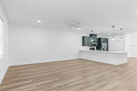 11421 & 11423 Weldon Street Seffner FL 33584