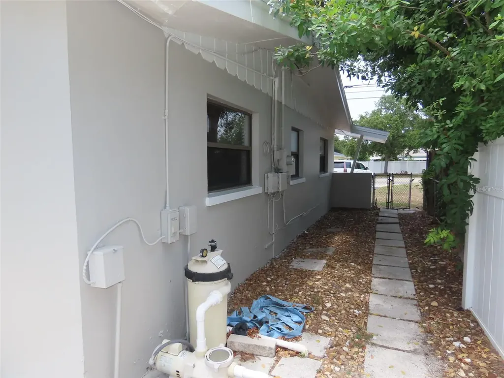 1743 Sunset Point Road Clearwater FL 33755