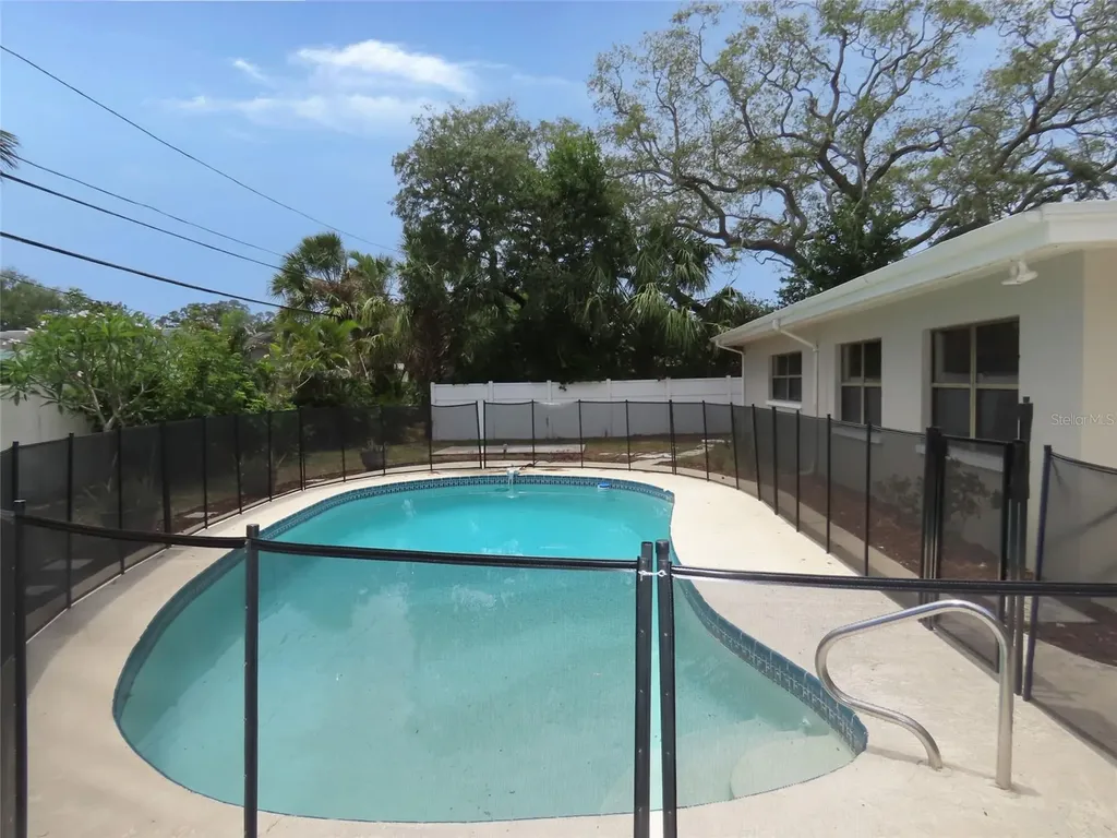 1743 Sunset Point Road Clearwater FL 33755