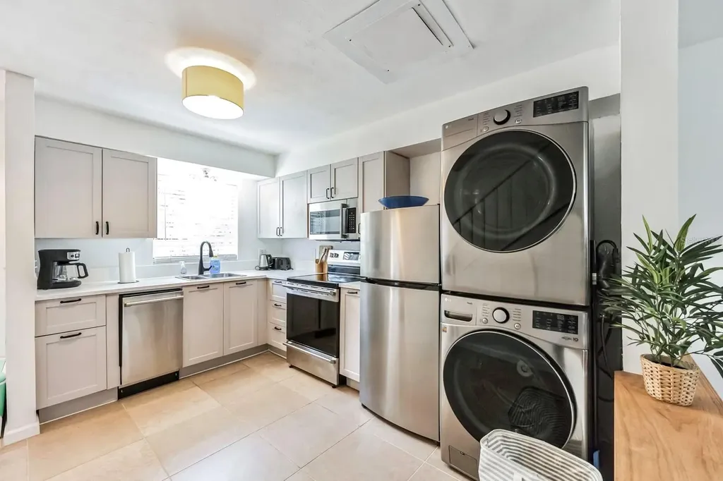 13433 Heald Lane Fort Myers FL 33908