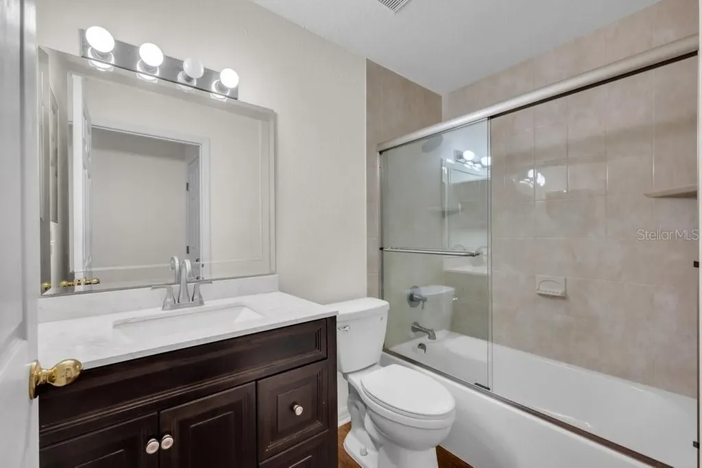 17610 Esprit Drive Tampa FL 33647