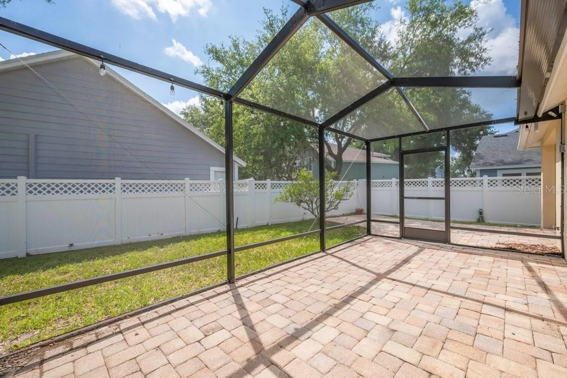 17610 Esprit Drive Tampa FL 33647