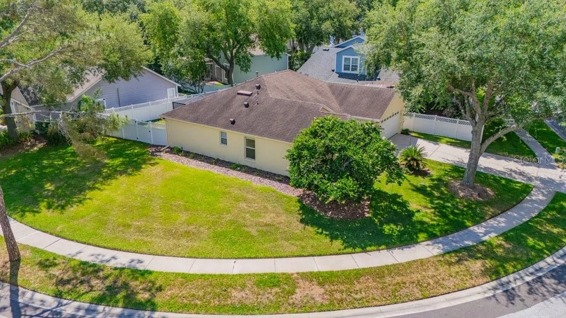 17610 Esprit Drive Tampa FL 33647