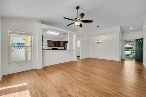 17610 Esprit Drive Tampa FL 33647