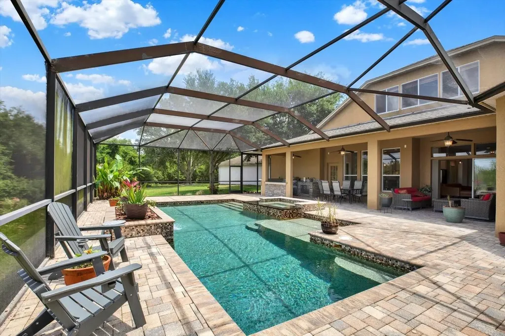7518 Ambleside Drive Land O Lakes FL 34637