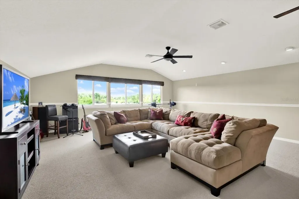 7518 Ambleside Drive Land O Lakes FL 34637
