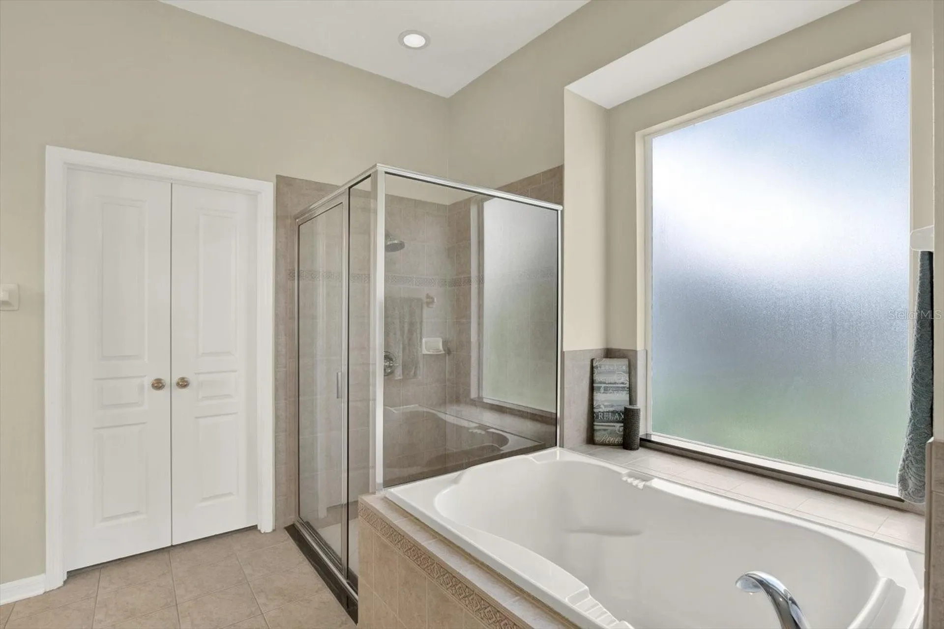 7518 Ambleside Drive Land O Lakes FL 34637