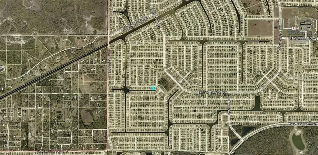 1104 NE 34th Lane Cape Coral FL 33909