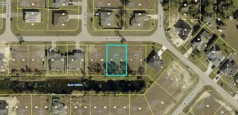 1104 NE 34th Lane Cape Coral FL 33909