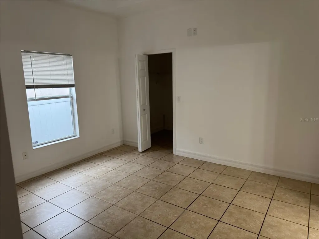 7202 N Glen Avenue Tampa FL 33614