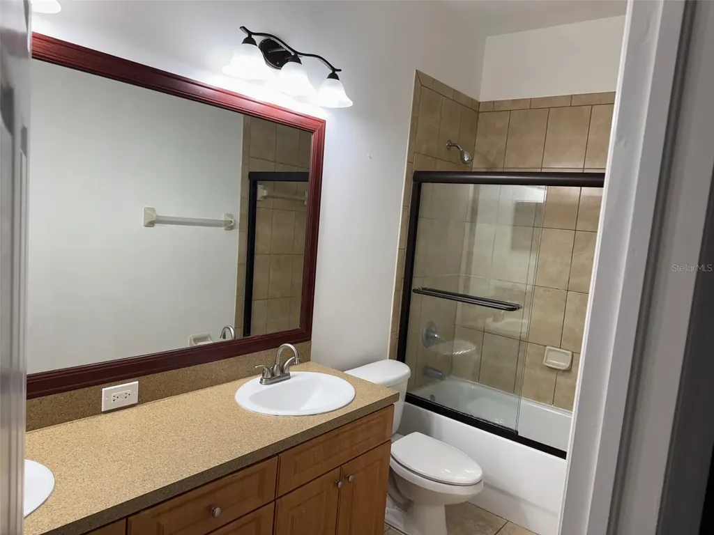 7202 N Glen Avenue Tampa FL 33614