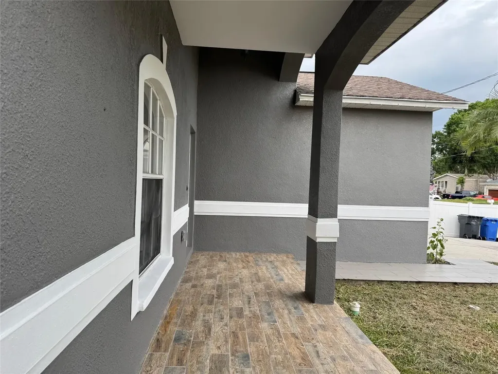 7202 N Glen Avenue Tampa FL 33614
