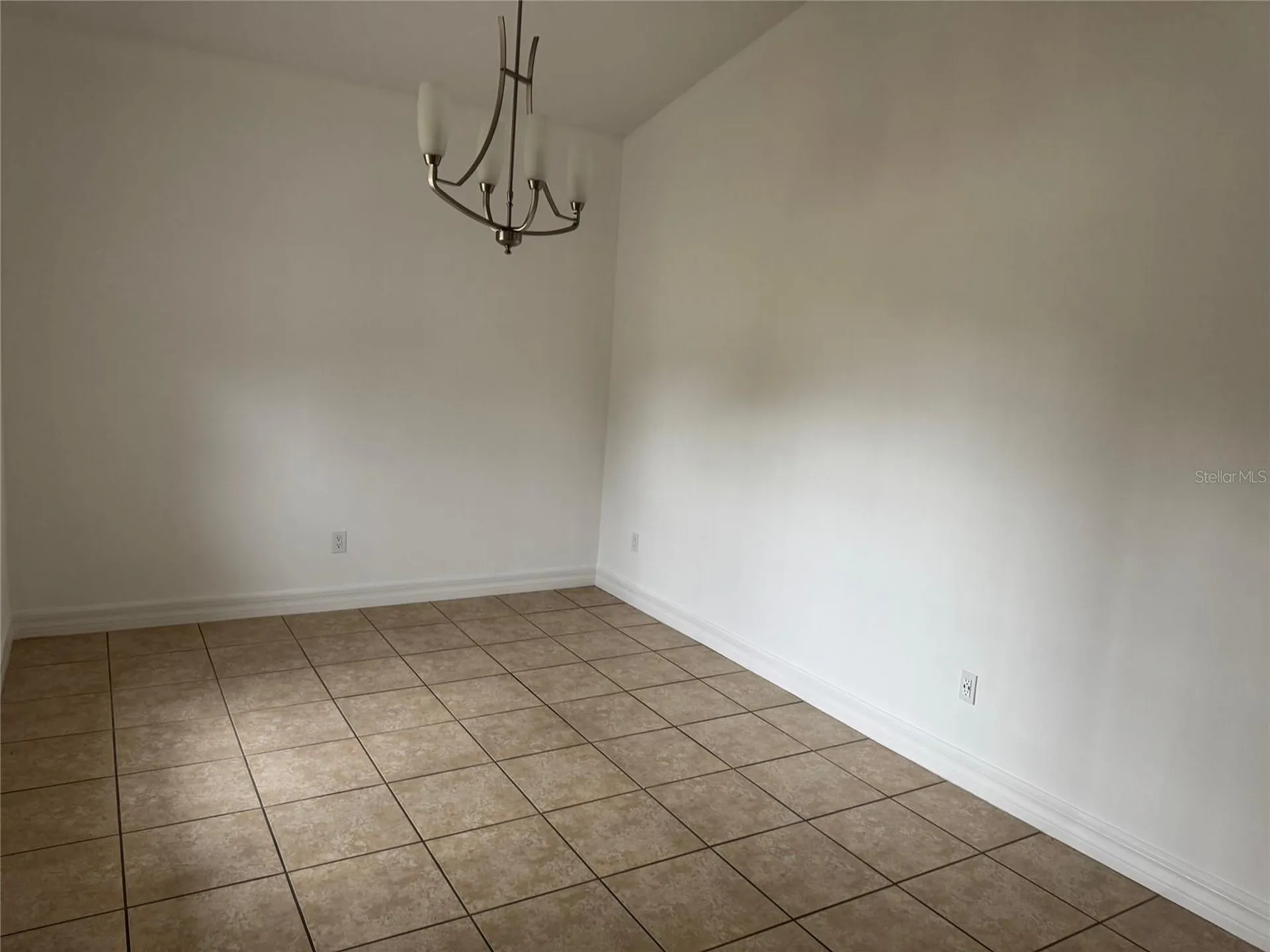 7202 N Glen Avenue Tampa FL 33614