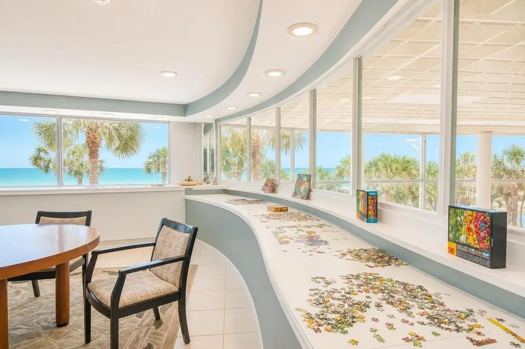 880 Mandalay Avenue Clearwater Beach FL 33767