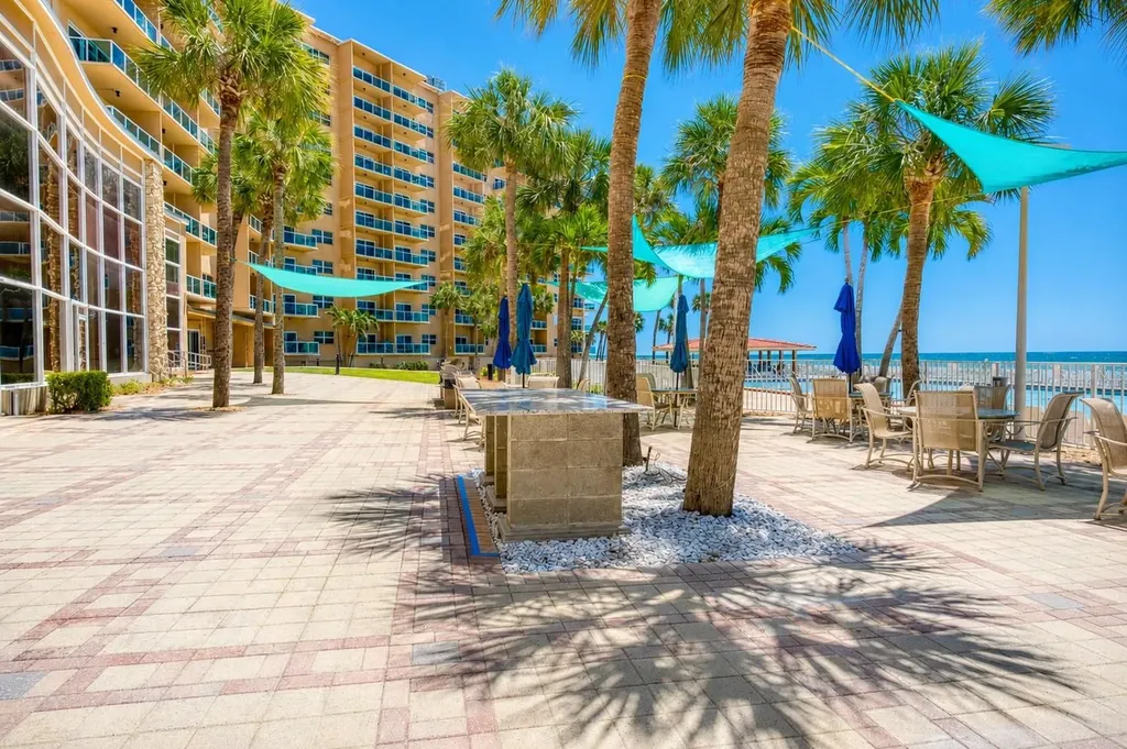 880 Mandalay Avenue Clearwater Beach FL 33767