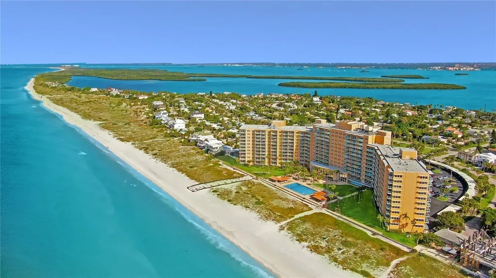 880 Mandalay Avenue Clearwater Beach FL 33767