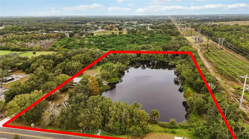 8011 41st Avenue E Bradenton FL 34211