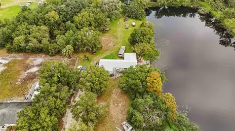 8011 41st Avenue E Bradenton FL 34211
