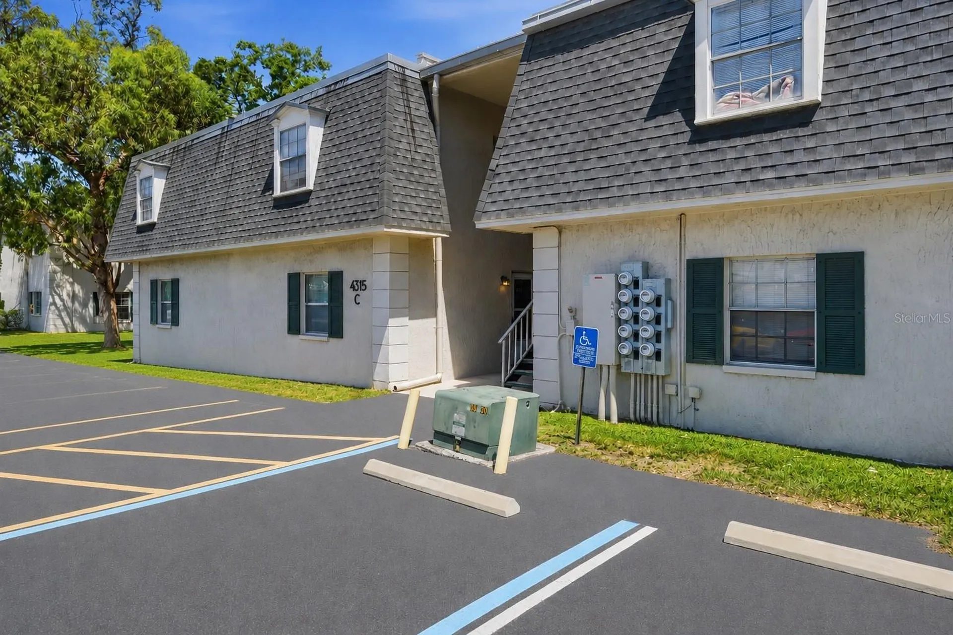 4315 Aegean Drive Tampa FL 33611