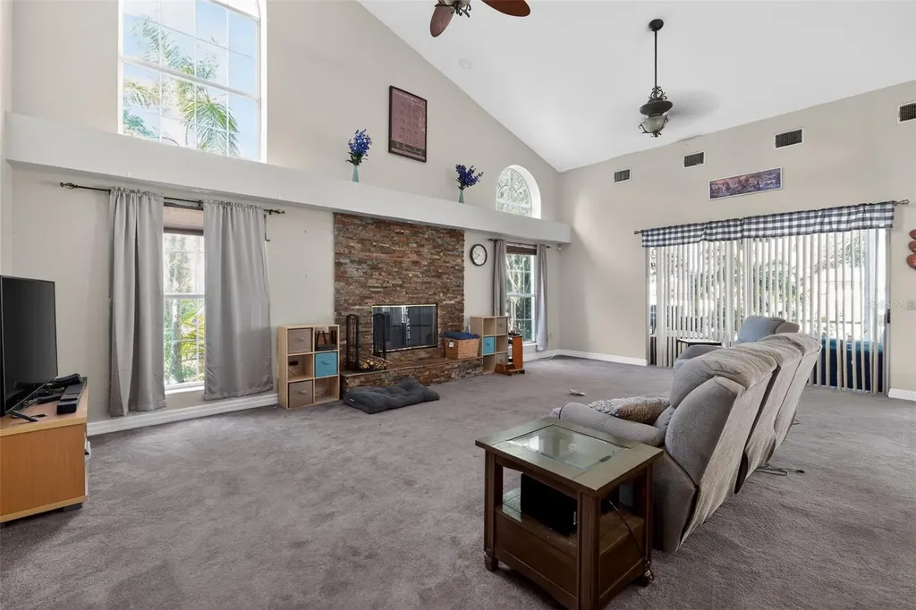421 Willow Oak Court Fort Meade FL 33841