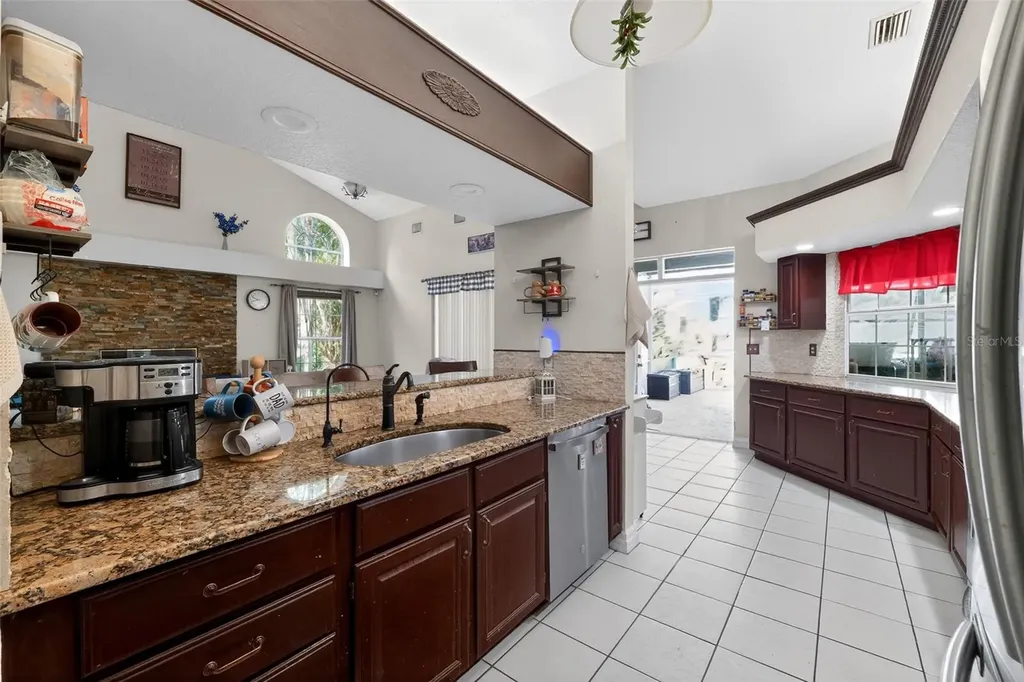 421 Willow Oak Court Fort Meade FL 33841