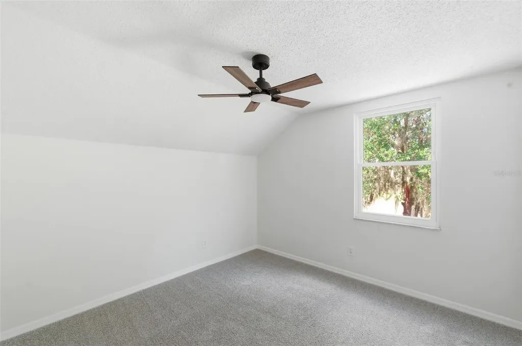 628 Cape Cod Circle Valrico FL 33594
