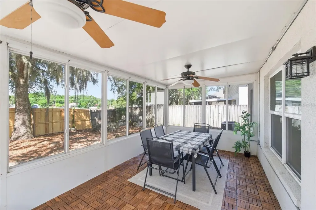 628 Cape Cod Circle Valrico FL 33594