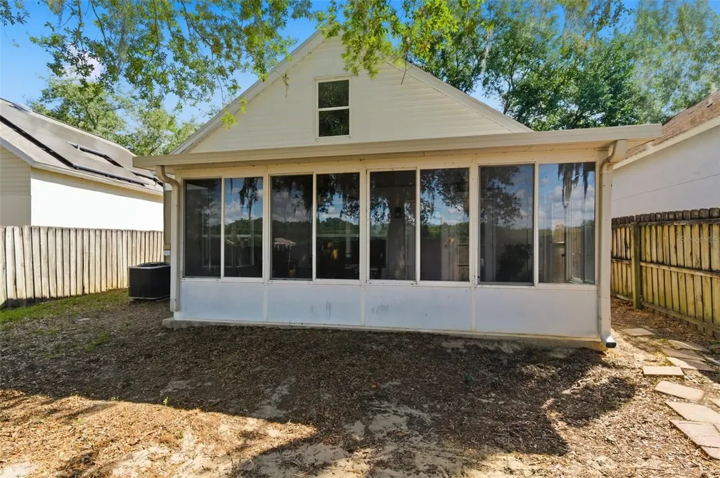 628 Cape Cod Circle Valrico FL 33594