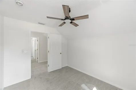 628 Cape Cod Circle Valrico FL 33594