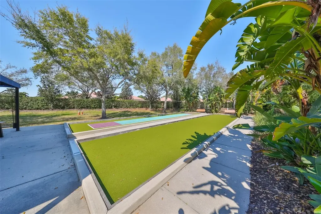 147 Silver Falls Drive Apollo Beach FL 33572