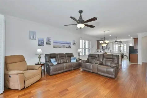 147 Silver Falls Drive Apollo Beach FL 33572