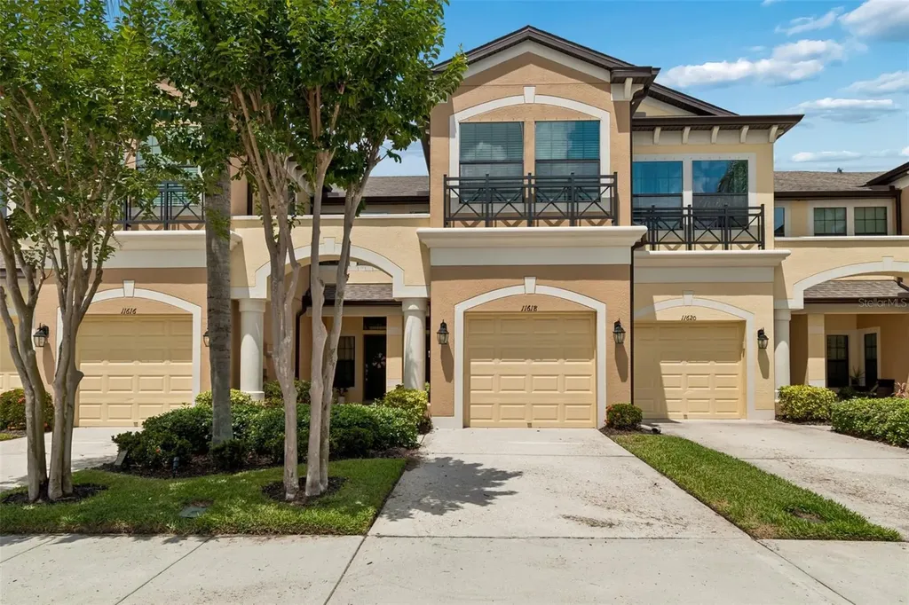 11618 Crowned Sparrow Lane Tampa FL 33626