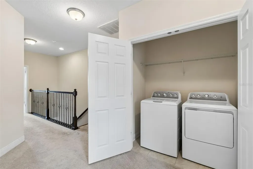 11618 Crowned Sparrow Lane Tampa FL 33626