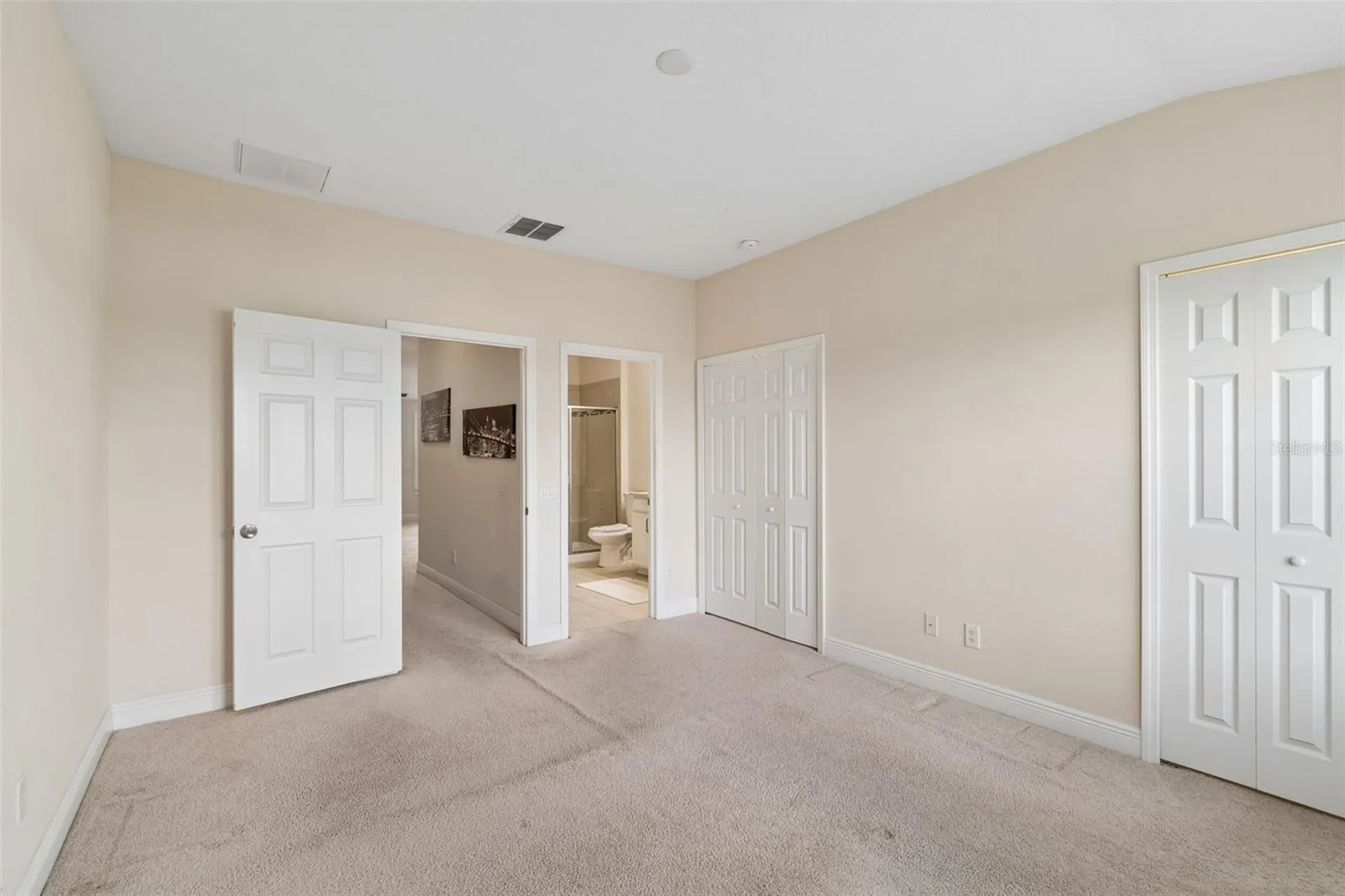 11618 Crowned Sparrow Lane Tampa FL 33626