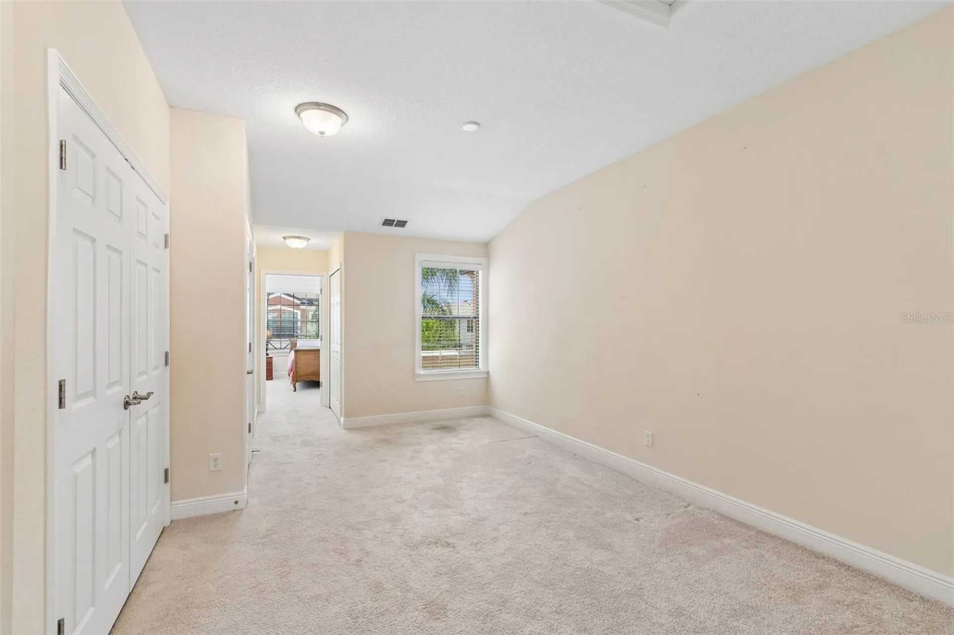 11618 Crowned Sparrow Lane Tampa FL 33626