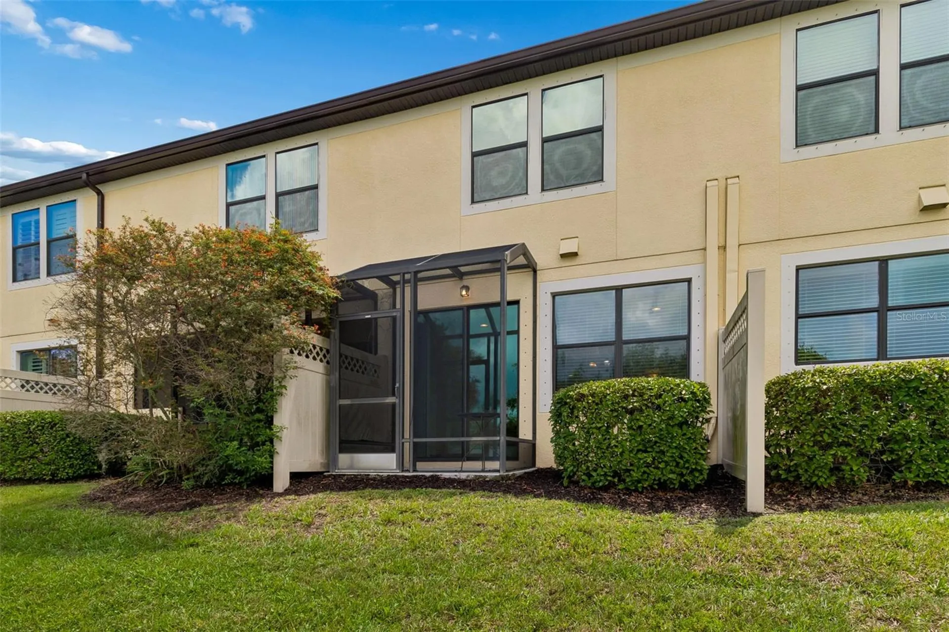 11618 Crowned Sparrow Lane Tampa FL 33626
