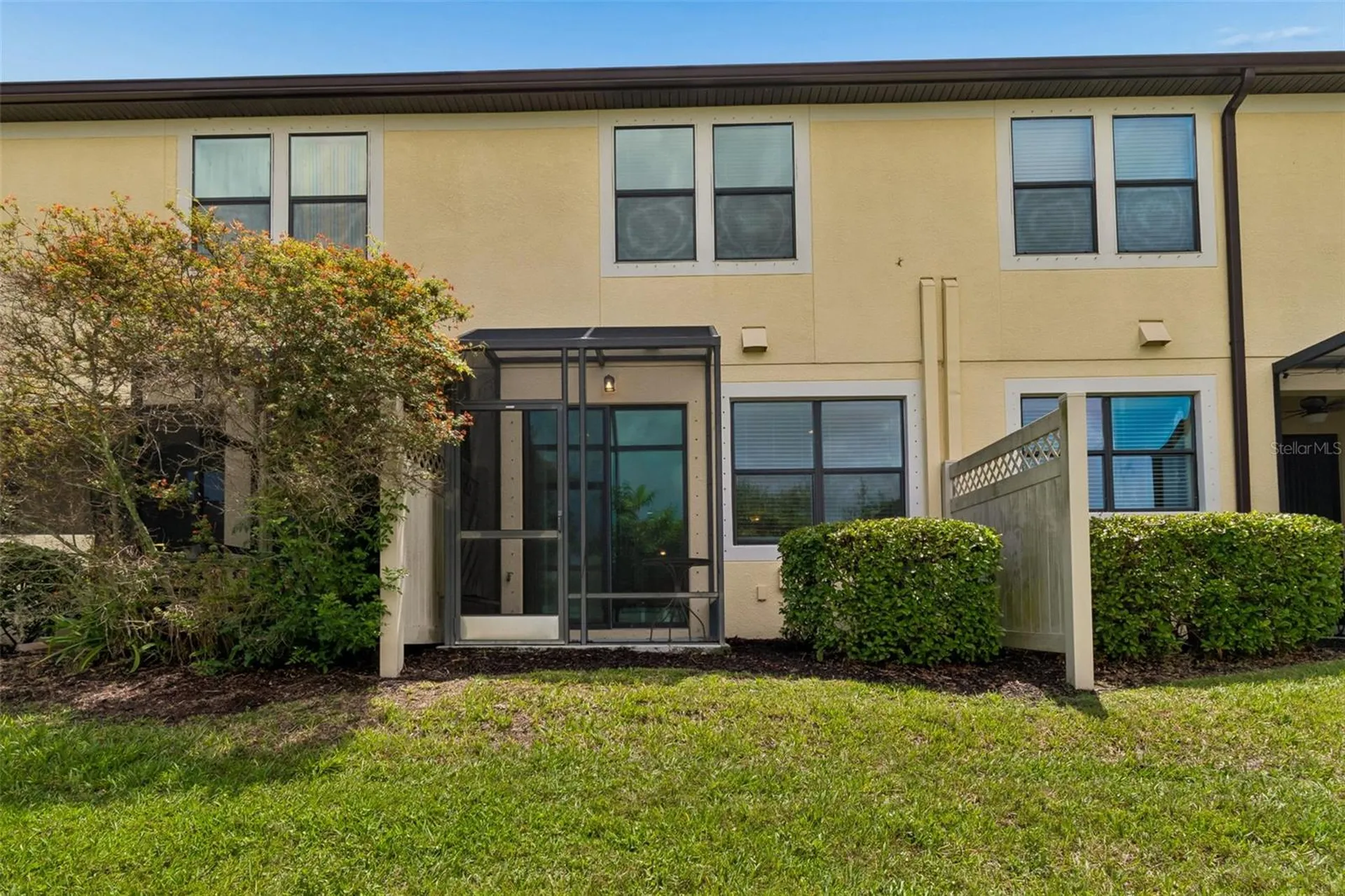 11618 Crowned Sparrow Lane Tampa FL 33626