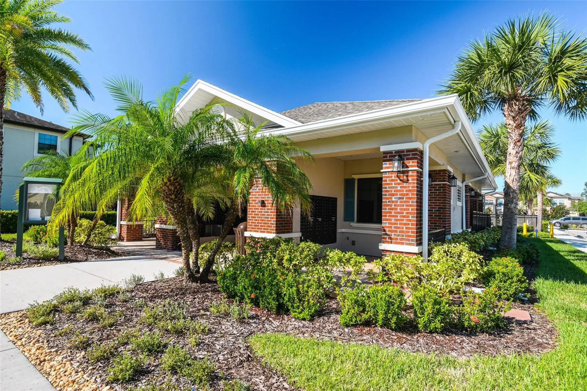 11618 Crowned Sparrow Lane Tampa FL 33626