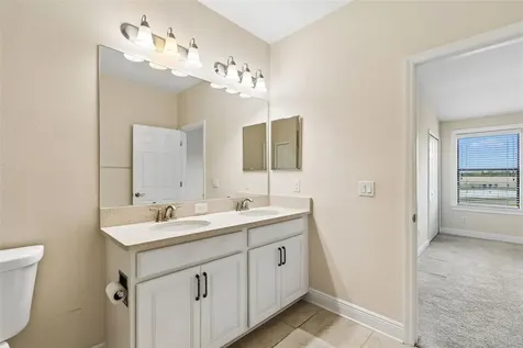 11618 Crowned Sparrow Lane Tampa FL 33626