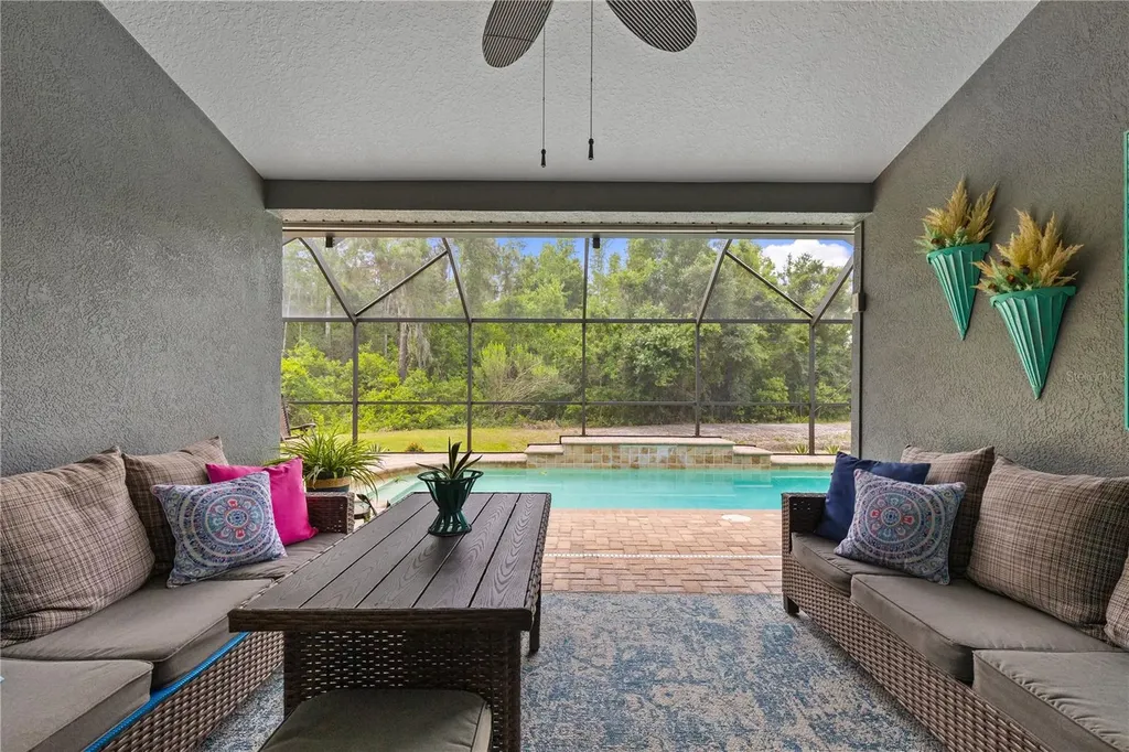 1807 Leybourne Loop Wesley Chapel FL 33543